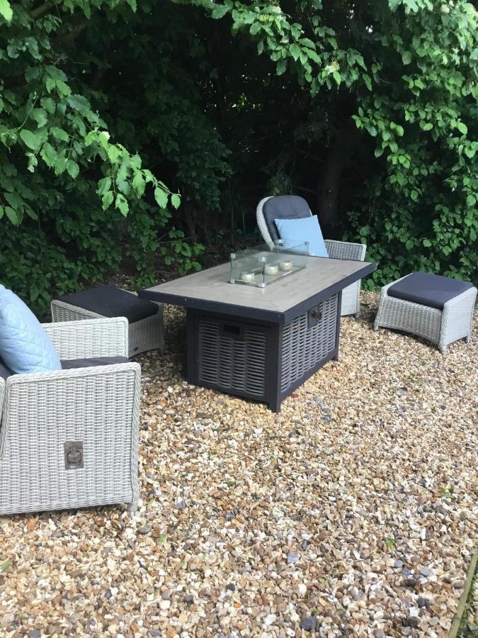 Self Contained Holiday Home Caravan Corsham Esterno foto