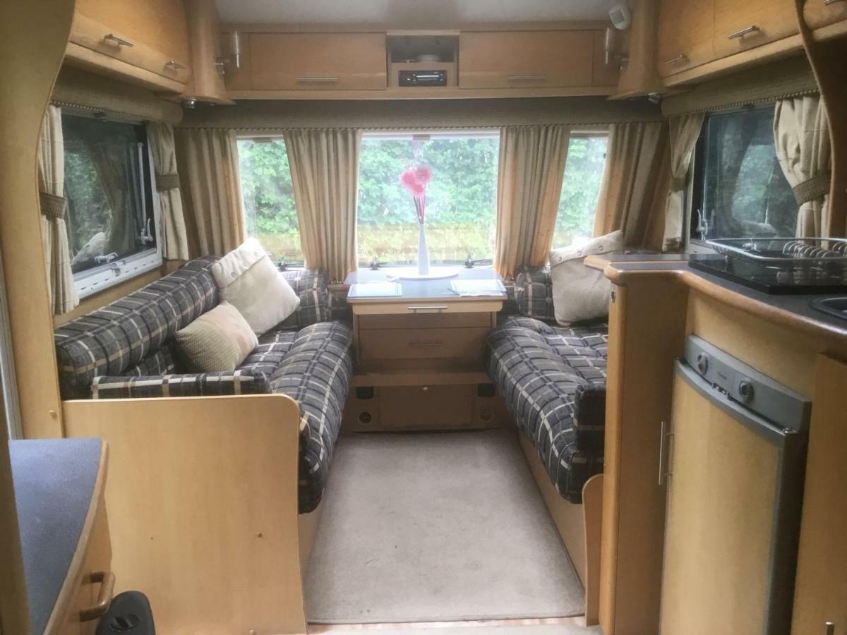 Self Contained Holiday Home Caravan Corsham Esterno foto